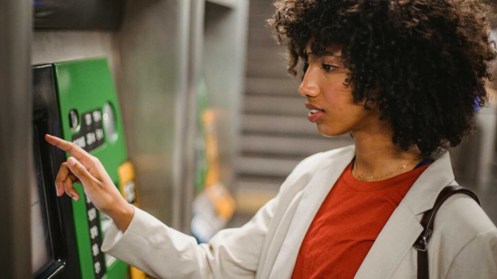 Ways to Avoid ATM and Currency Fees Abroad