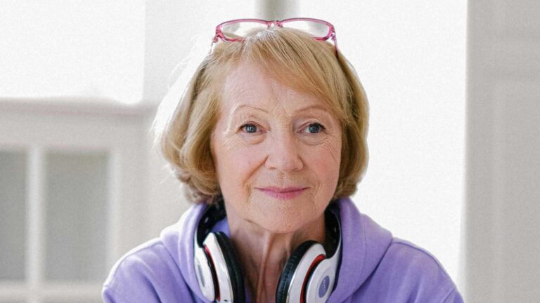 Ways Retirees Save Thousands on Cruise