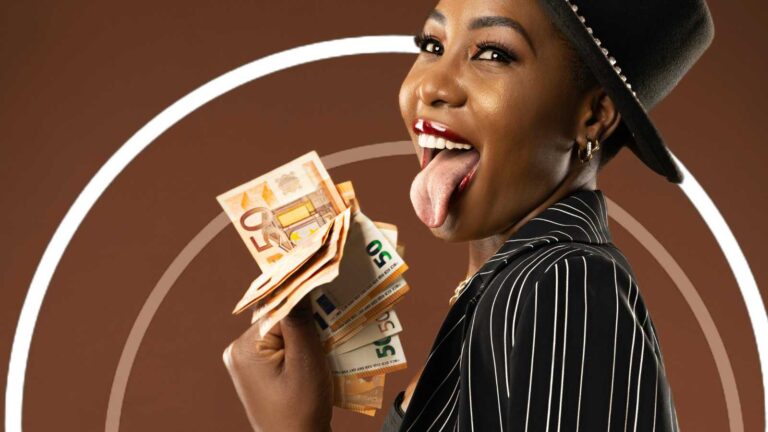 Money Habits That Make Cruise Ship Workers Wealthy